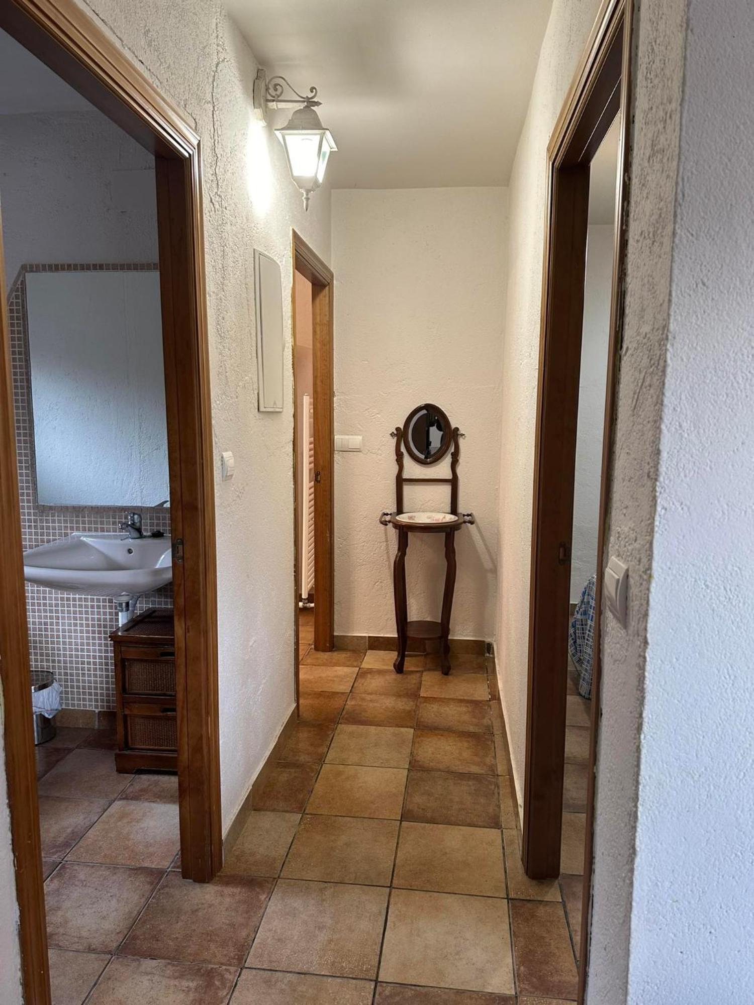 Vivienda De Uso Turistico El Nido Guest House La Serrada Luaran gambar